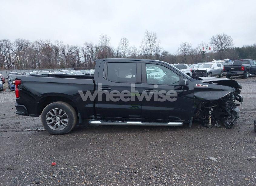Photo 12 of 2020 Chevrolet Silverado 1500 4WD SHORT BED RST (VIN 3GCUYEED8LG425341)