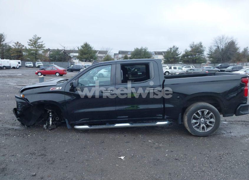 Photo 13 of 2020 Chevrolet Silverado 1500 4WD SHORT BED RST (VIN 3GCUYEED8LG425341)