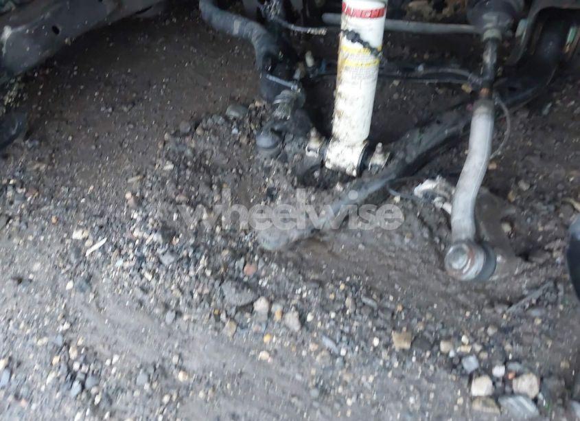 Photo 16 of 2020 Chevrolet Silverado 1500 4WD SHORT BED RST (VIN 3GCUYEED8LG425341)