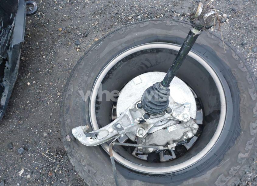 Photo 17 of 2020 Chevrolet Silverado 1500 4WD SHORT BED RST (VIN 3GCUYEED8LG425341)