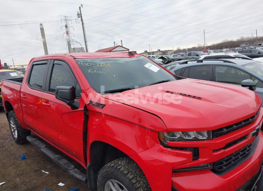 Photo 6 of 2020 Chevrolet Silverado 1500 4WD SHORT BED RST (VIN 3GCUYEED9LG139837)