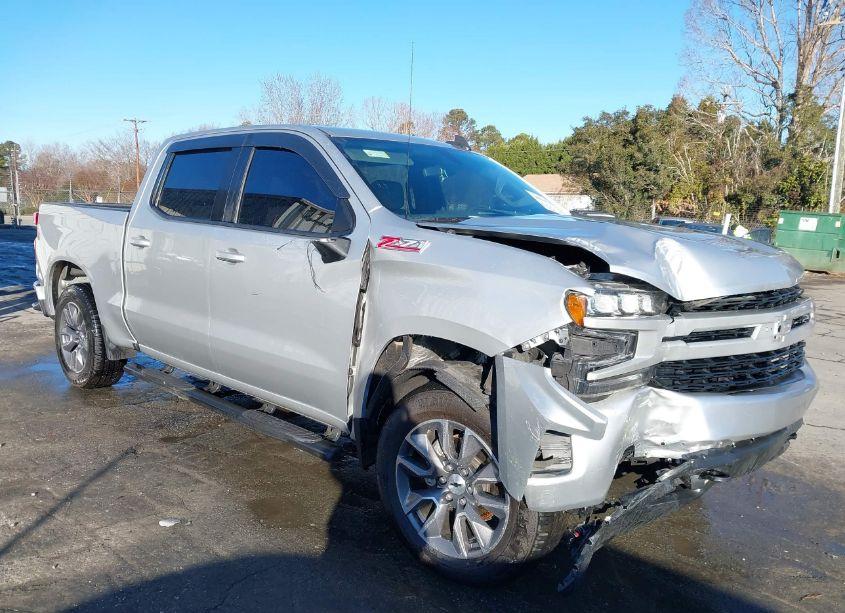 2020 Chevrolet Silverado 1500 4WD SHORT BED RST (VIN 3GCUYEED9LG425641) main photo