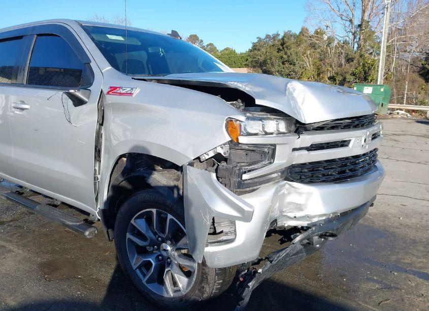 Photo 6 of 2020 Chevrolet Silverado 1500 4WD SHORT BED RST (VIN 3GCUYEED9LG425641)