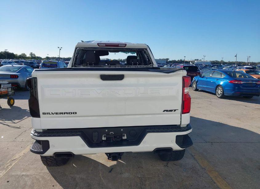 Photo 15 of 2021 Chevrolet Silverado 1500 4WD SHORT BED RST (VIN 3GCUYEED9MG164562)