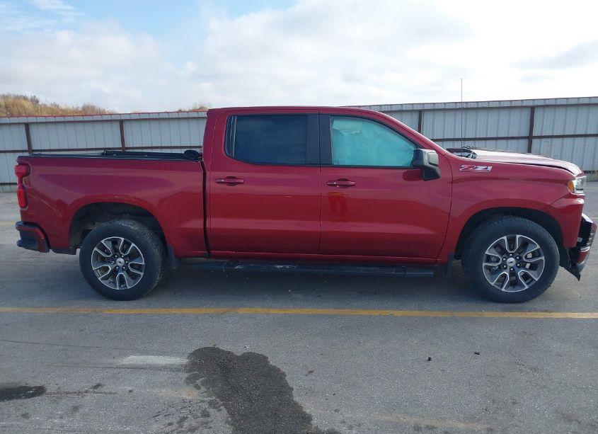 Photo 13 of 2019 Chevrolet Silverado 1500 RST (VIN 3GCUYEEDXKG247673)