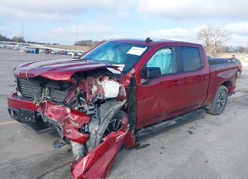 Photo 2 of 2019 Chevrolet Silverado 1500 RST (VIN 3GCUYEEDXKG247673)