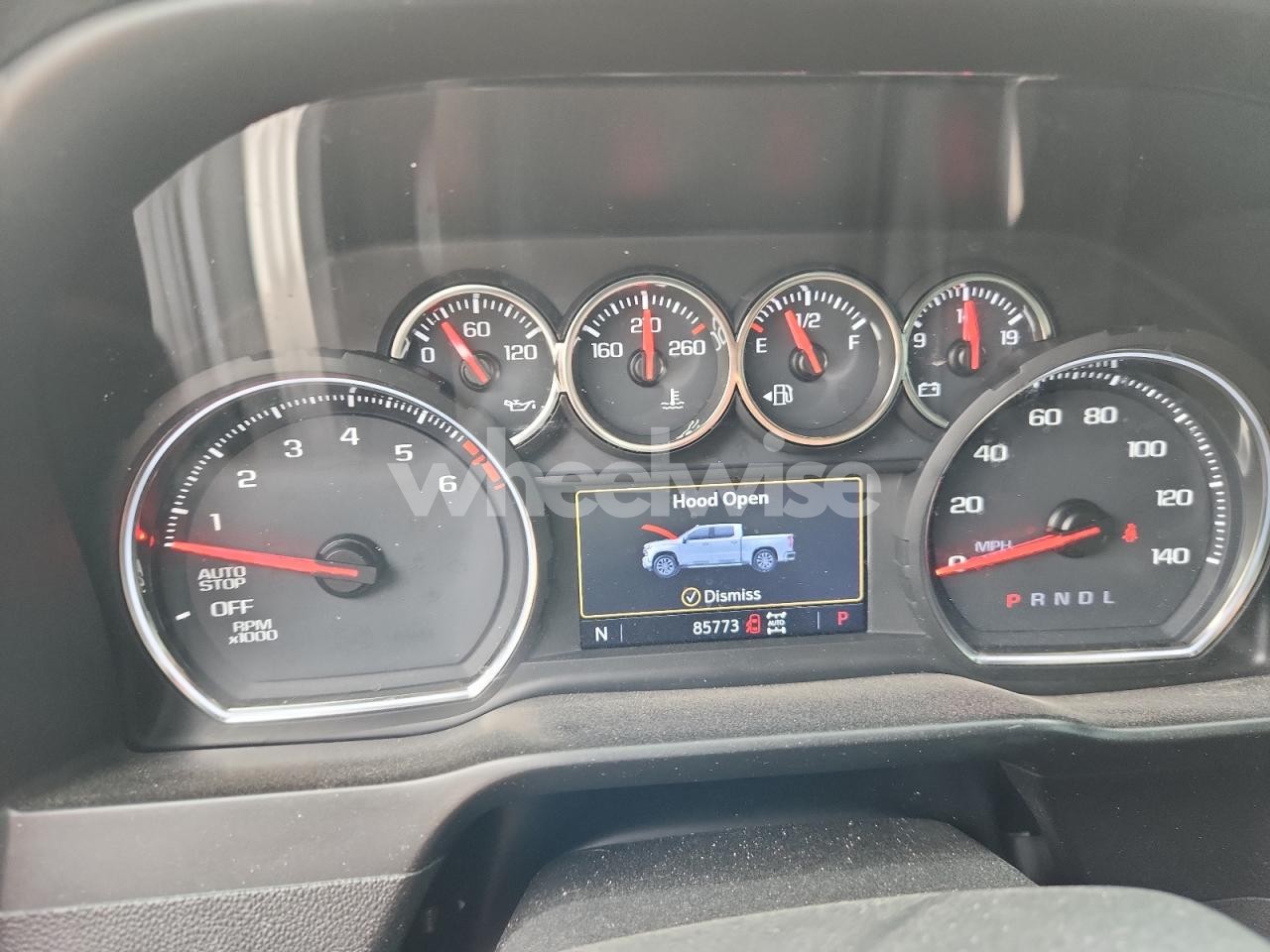 Photo 9 of 2019 CHEVROLET SILVERADO K1500 RST (VIN 3GCUYEEDXKG308908)