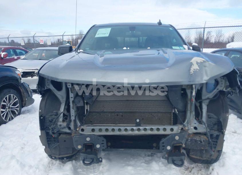 Photo 13 of 2020 Chevrolet Silverado 1500 4WD SHORT BED RST (VIN 3GCUYEEDXLG409089)