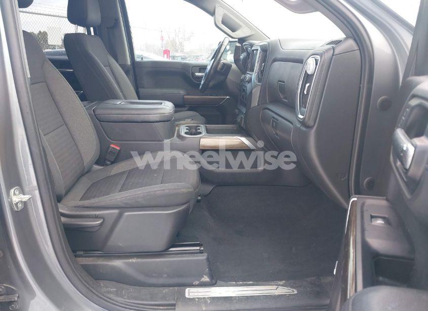 Photo 5 of 2020 Chevrolet Silverado 1500 4WD SHORT BED RST (VIN 3GCUYEEDXLG409089)