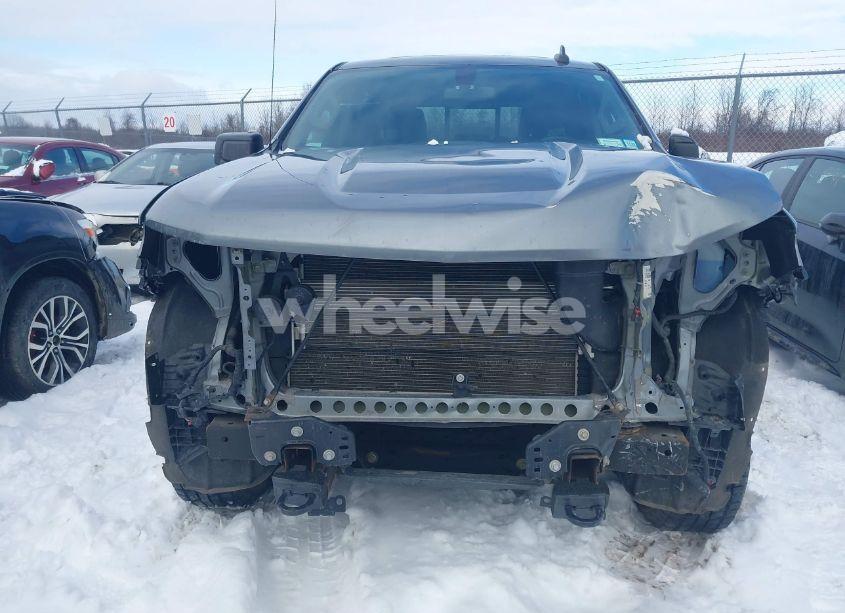 Photo 6 of 2020 Chevrolet Silverado 1500 4WD SHORT BED RST (VIN 3GCUYEEDXLG409089)