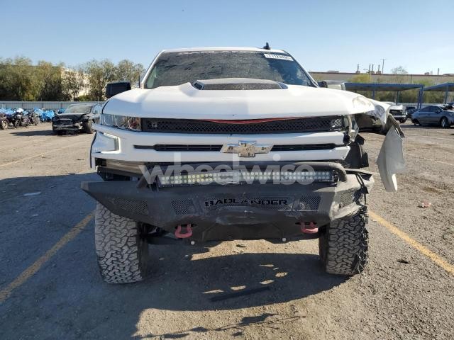 Photo 4 of 2021 CHEVROLET SILVERADO K1500 RST (VIN 3GCUYEEL7MG162638)
