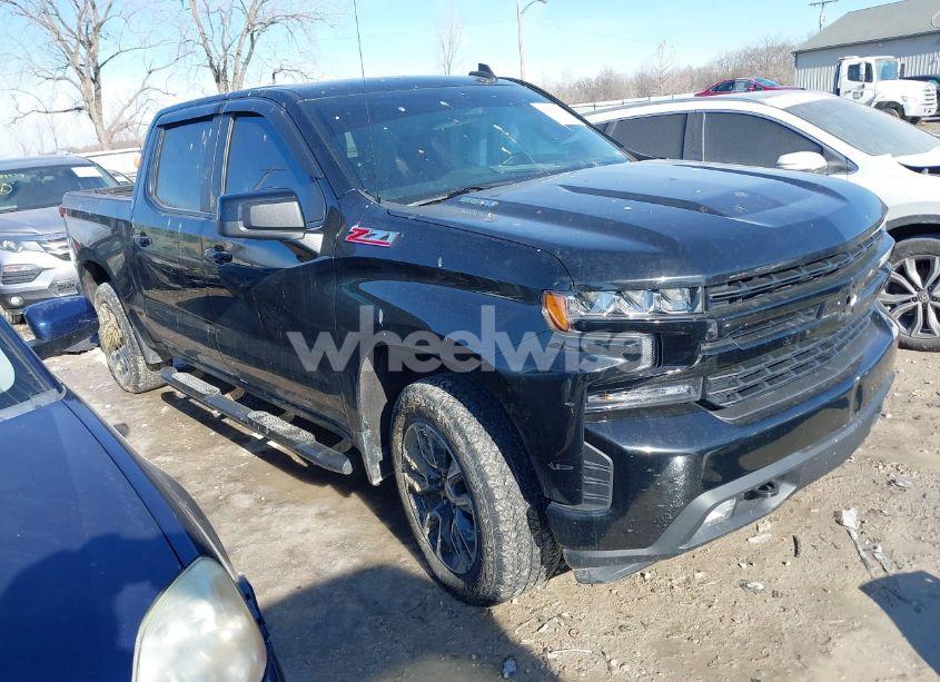 2021 Chevrolet Silverado 1500 4WD SHORT BED RST (VIN 3GCUYEET3MG317055) main photo