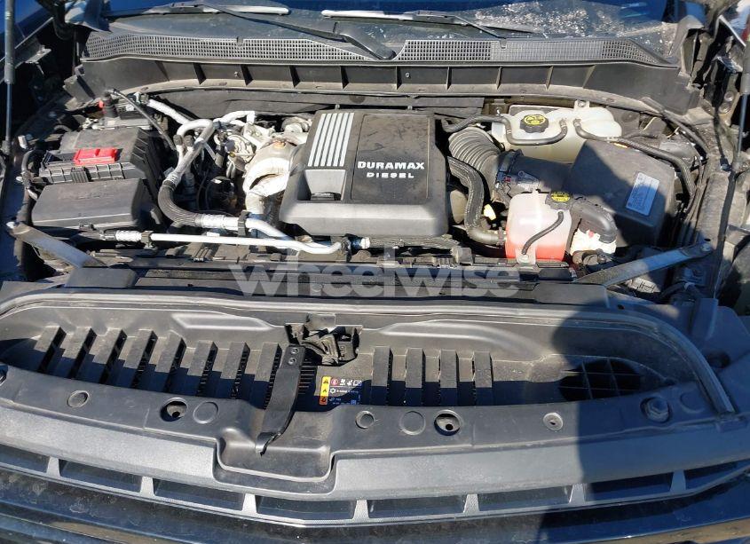 Photo 10 of 2021 Chevrolet Silverado 1500 4WD SHORT BED RST (VIN 3GCUYEET3MG317055)