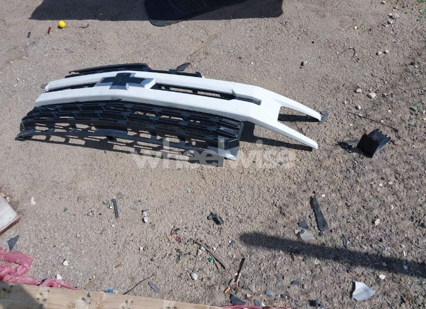 Photo 12 of 2021 Chevrolet Silverado 1500 4WD SHORT BED RST (VIN 3GCUYEET4MG243452)