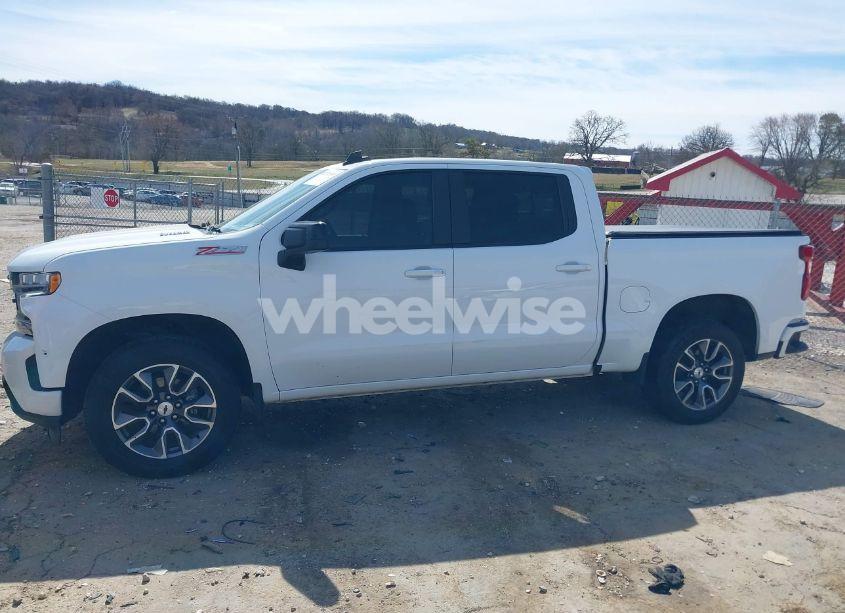 Photo 15 of 2021 Chevrolet Silverado 1500 4WD SHORT BED RST (VIN 3GCUYEET4MG243452)