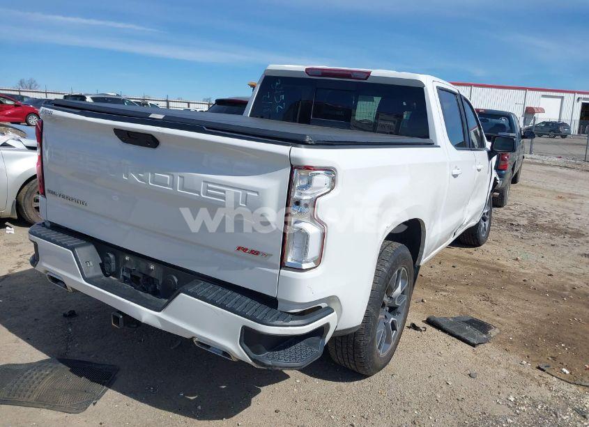 Photo 4 of 2021 Chevrolet Silverado 1500 4WD SHORT BED RST (VIN 3GCUYEET4MG243452)
