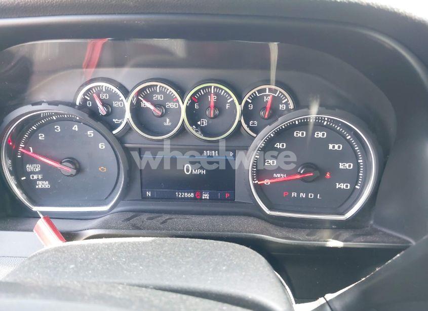 Photo 7 of 2021 Chevrolet Silverado 1500 4WD SHORT BED RST (VIN 3GCUYEET4MG243452)