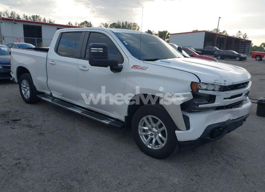 2020 Chevrolet Silverado 1500 4WD STANDARD BED RST (VIN 3GCUYEET5LG377420) main photo