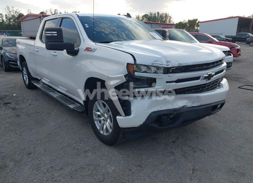 Photo 6 of 2020 Chevrolet Silverado 1500 4WD STANDARD BED RST (VIN 3GCUYEET5LG377420)