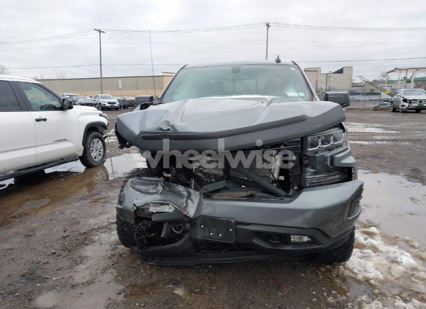 Photo 12 of 2021 Chevrolet Silverado 1500 4WD SHORT BED RST (VIN 3GCUYEET7MG288871)