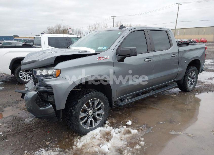 Photo 2 of 2021 Chevrolet Silverado 1500 4WD SHORT BED RST (VIN 3GCUYEET7MG288871)