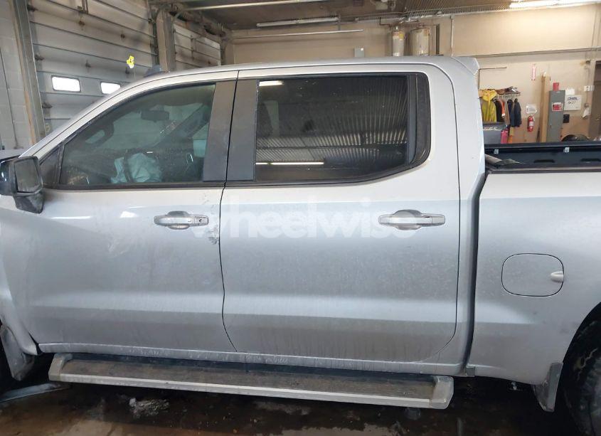 Photo 14 of 2020 Chevrolet Silverado 1500 4WD SHORT BED RST (VIN 3GCUYEET8LG311055)