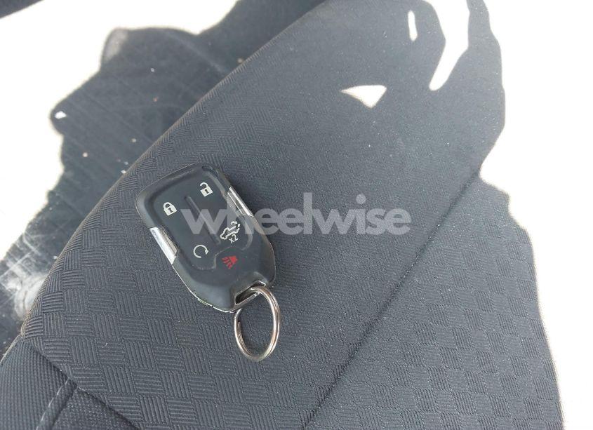 Photo 11 of 2021 Chevrolet Silverado 1500 4WD SHORT BED RST (VIN 3GCUYEET9MG276575)