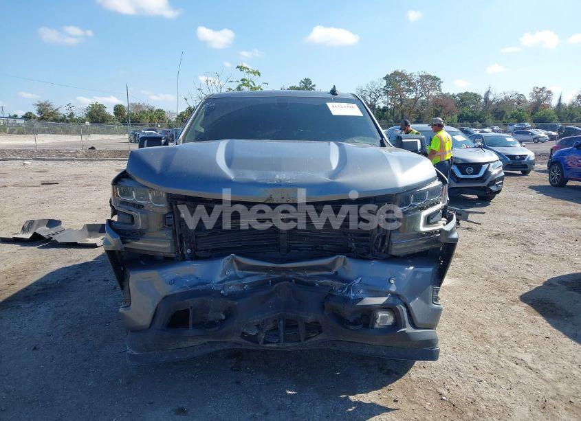 Photo 13 of 2021 Chevrolet Silverado 1500 4WD SHORT BED RST (VIN 3GCUYEET9MG276575)