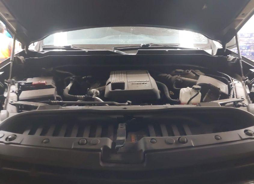 Photo 10 of 2020 Chevrolet Silverado 1500 4WD SHORT BED RST (VIN 3GCUYEETXLG436154)