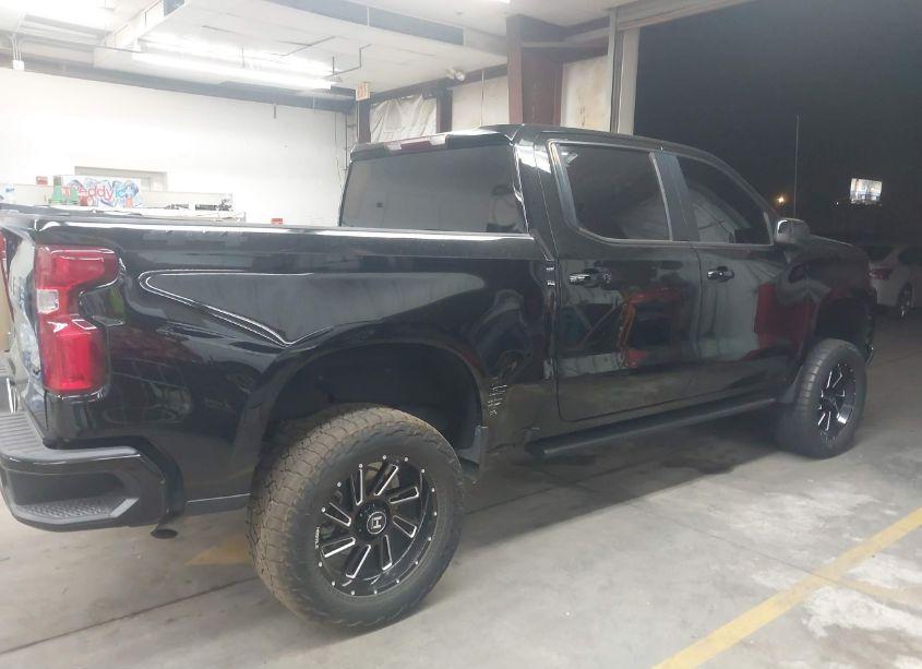 Photo 13 of 2020 Chevrolet Silverado 1500 4WD SHORT BED RST (VIN 3GCUYEETXLG436154)