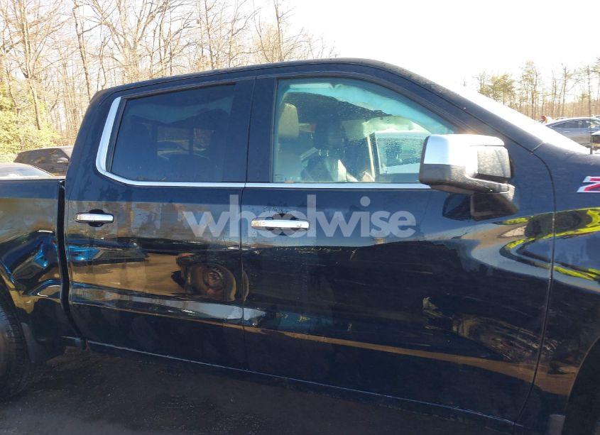 Photo 14 of 2019 Chevrolet Silverado 1500 LTZ (VIN 3GCUYGED2KG238980)