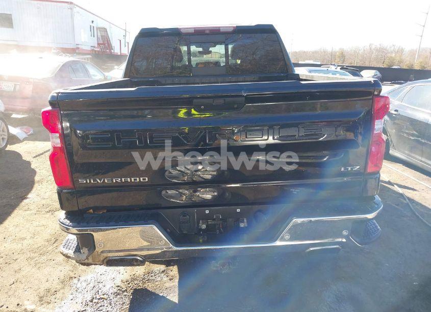 Photo 17 of 2019 Chevrolet Silverado 1500 LTZ (VIN 3GCUYGED2KG238980)