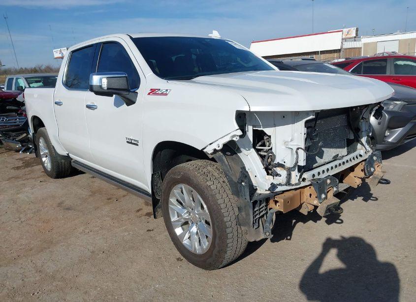 2022 Chevrolet Silverado 1500 LTD 4WD SHORT BED LTZ (VIN 3GCUYGED3NG111658) main photo