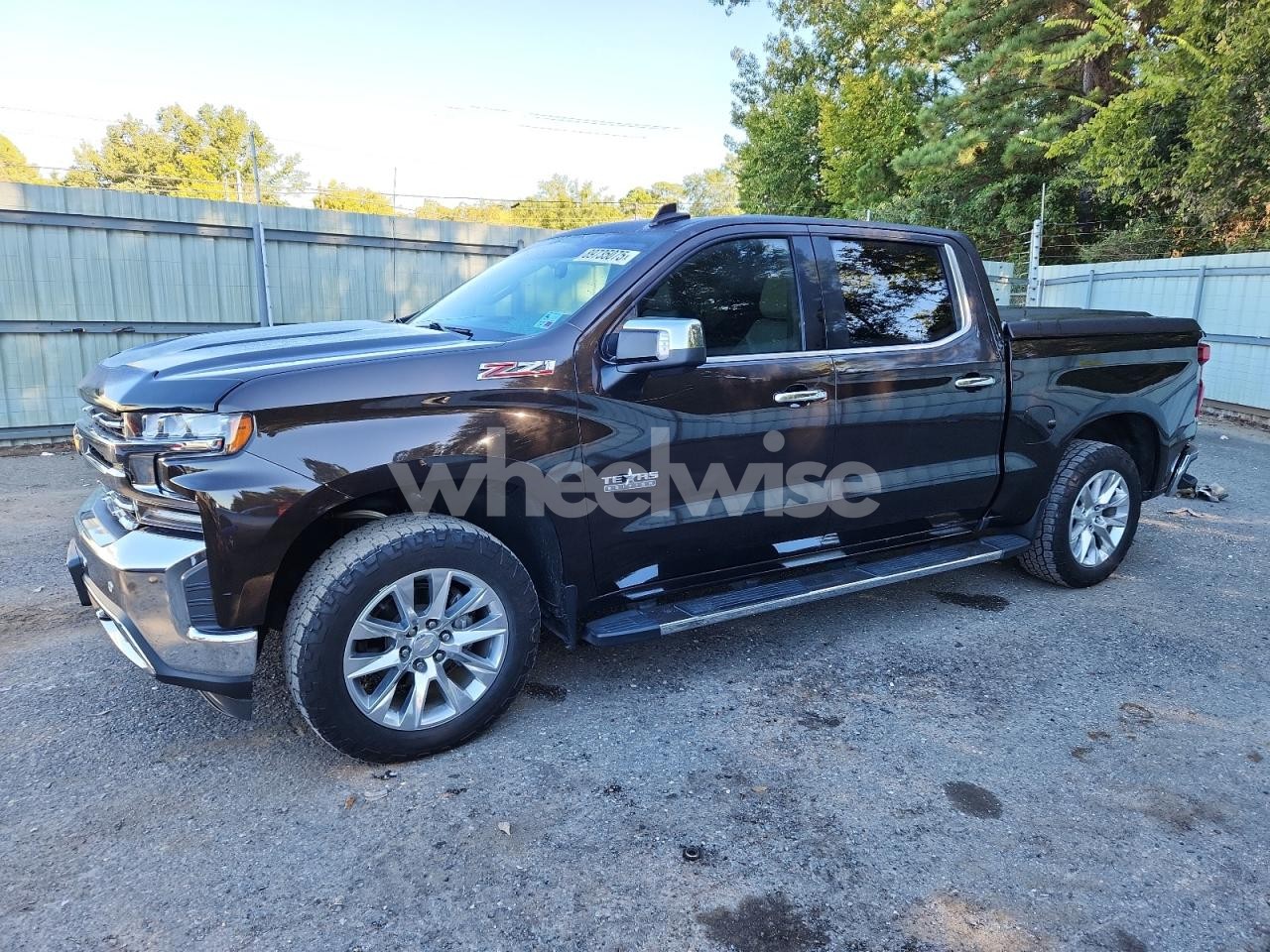 2019 CHEVROLET SILVERADO K1500 LTZ (VIN 3GCUYGED4KG105573) main photo