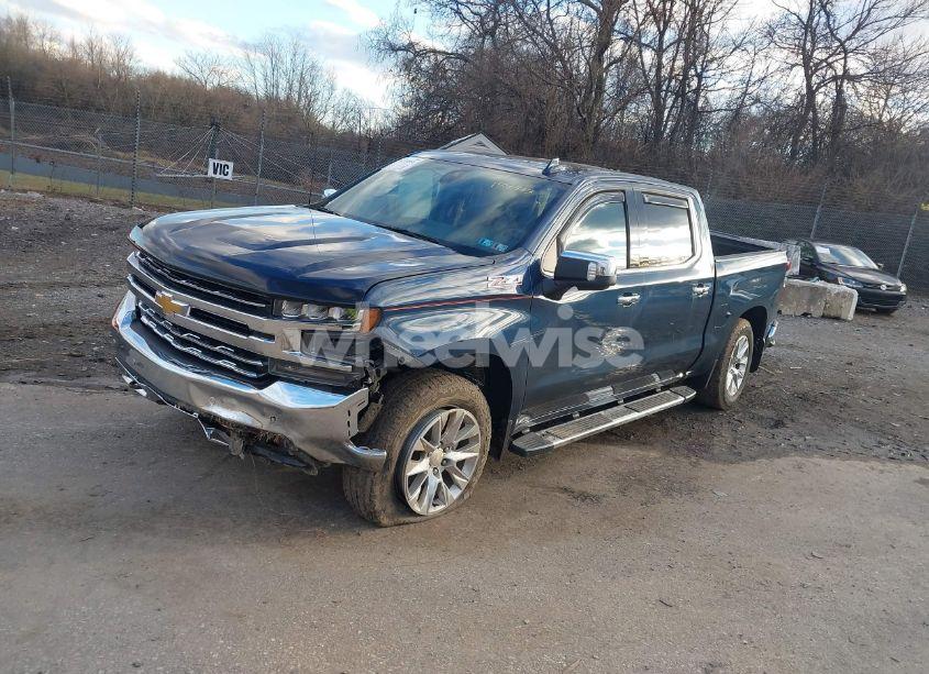 Photo 2 of 2019 Chevrolet Silverado K1500 LTZ (VIN 3GCUYGED4KG159973)
