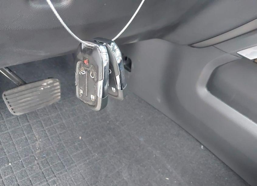 Photo 11 of 2020 Chevrolet Silverado 1500 (VIN 3GCUYGED4LG397596)