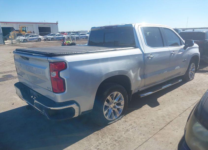 Photo 4 of 2020 Chevrolet Silverado 1500 (VIN 3GCUYGED4LG397596)