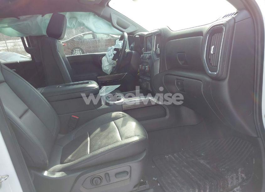 Photo 5 of 2022 Chevrolet Silverado 1500 LTD 4WD SHORT BED LTZ (VIN 3GCUYGED6NG190713)