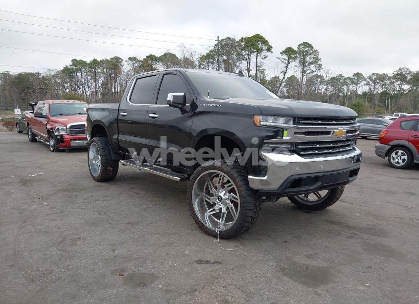 2019 Chevrolet Silverado 1500 LTZ (VIN 3GCUYGED9KG160780) main photo