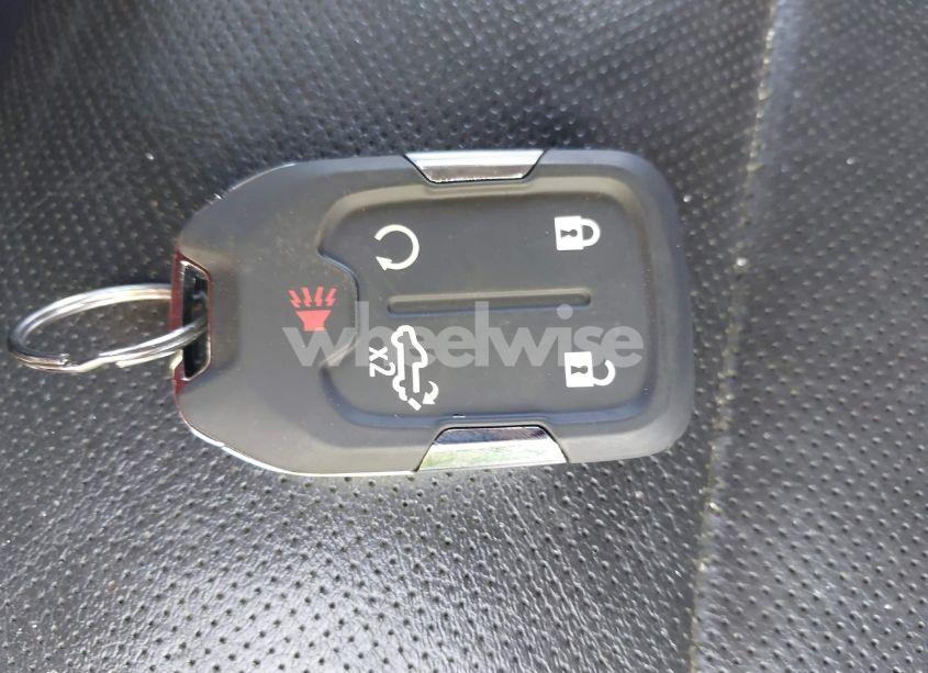 Photo 11 of 2019 Chevrolet Silverado 1500 LTZ (VIN 3GCUYGEDXKG108302)