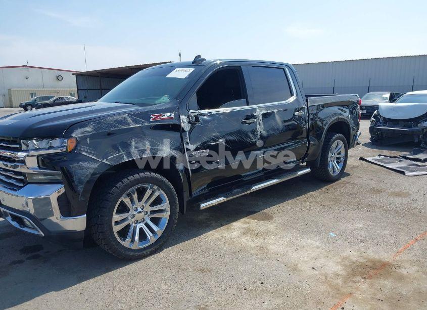 Photo 6 of 2019 Chevrolet Silverado 1500 LTZ (VIN 3GCUYGEDXKG108302)