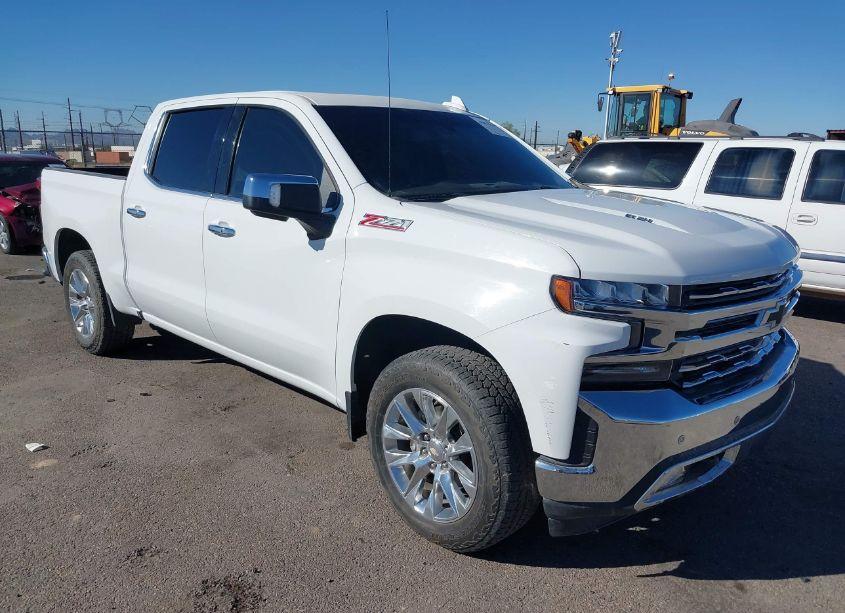 2022 Chevrolet Silverado 1500 LTD 4WD SHORT BED LTZ (VIN 3GCUYGEL0NG209117) main photo