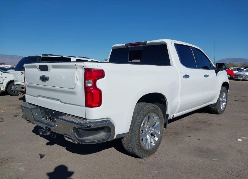 Photo 4 of 2022 Chevrolet Silverado 1500 LTD 4WD SHORT BED LTZ (VIN 3GCUYGEL0NG209117)