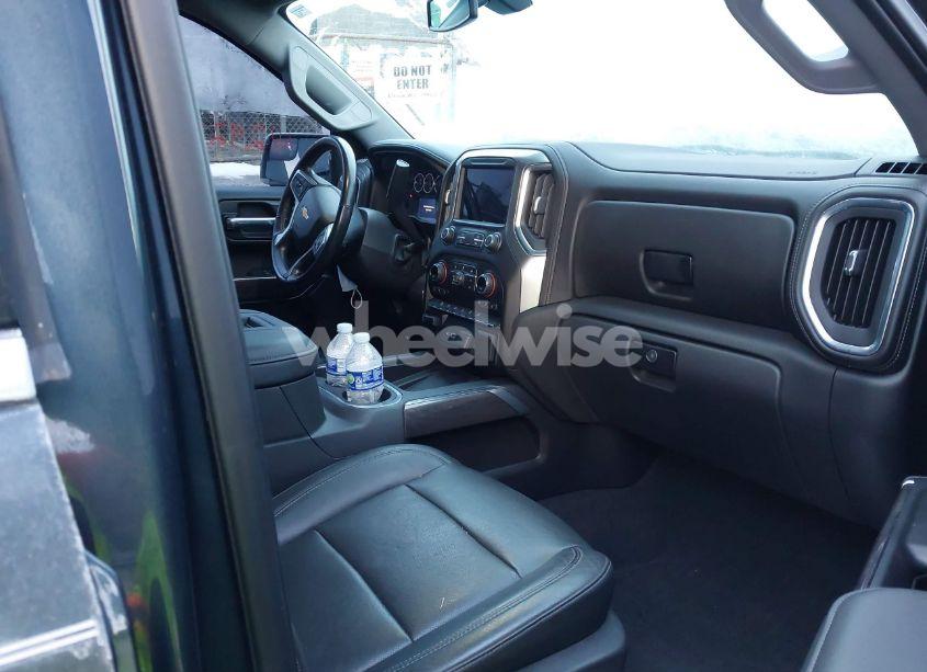 Photo 5 of 2020 Chevrolet Silverado 1500 (VIN 3GCUYGET0LG264860)