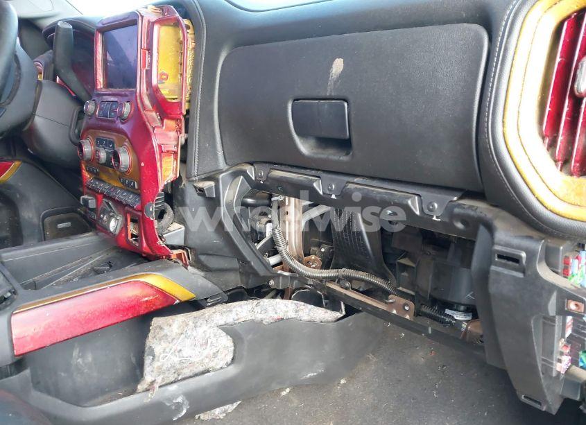 Photo 6 of 2021 Chevrolet Silverado 1500 4WD SHORT BED LTZ (VIN 3GCUYGET2MG323747)