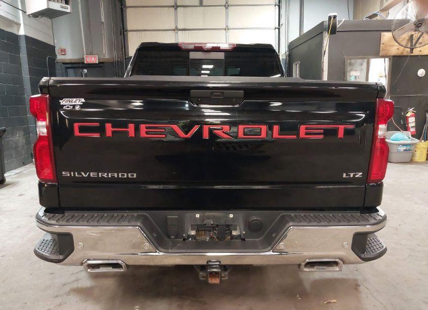 Photo 16 of 2020 Chevrolet Silverado 1500 4WD SHORT BED LTZ (VIN 3GCUYGETXLG151515)