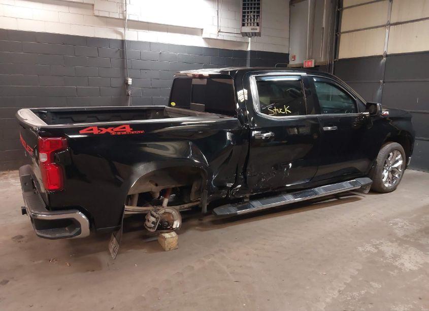 Photo 4 of 2020 Chevrolet Silverado 1500 4WD SHORT BED LTZ (VIN 3GCUYGETXLG151515)