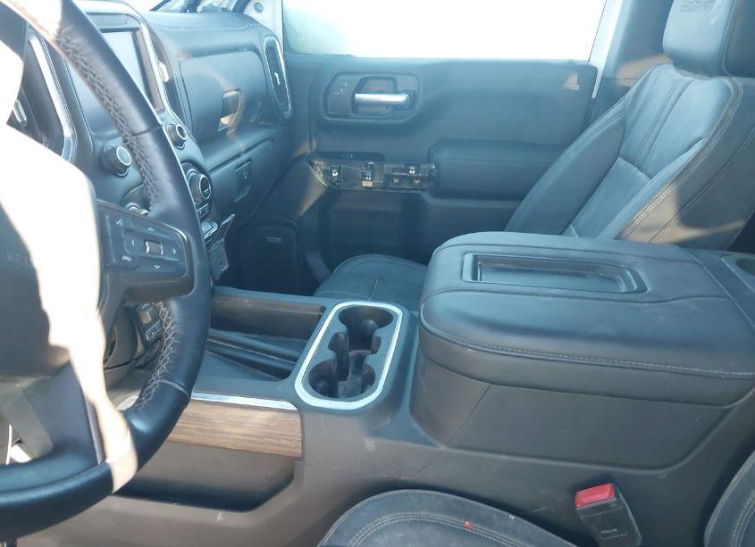Photo 5 of 2021 Chevrolet Silverado 1500 4WD SHORT BED HIGH COUNTRY (VIN 3GCUYHED5MG364842)