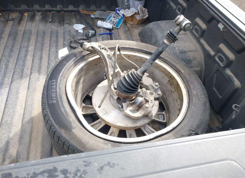 Photo 12 of 2019 Chevrolet Silverado 1500 HIGH COUNTRY (VIN 3GCUYHEL4KG252442)