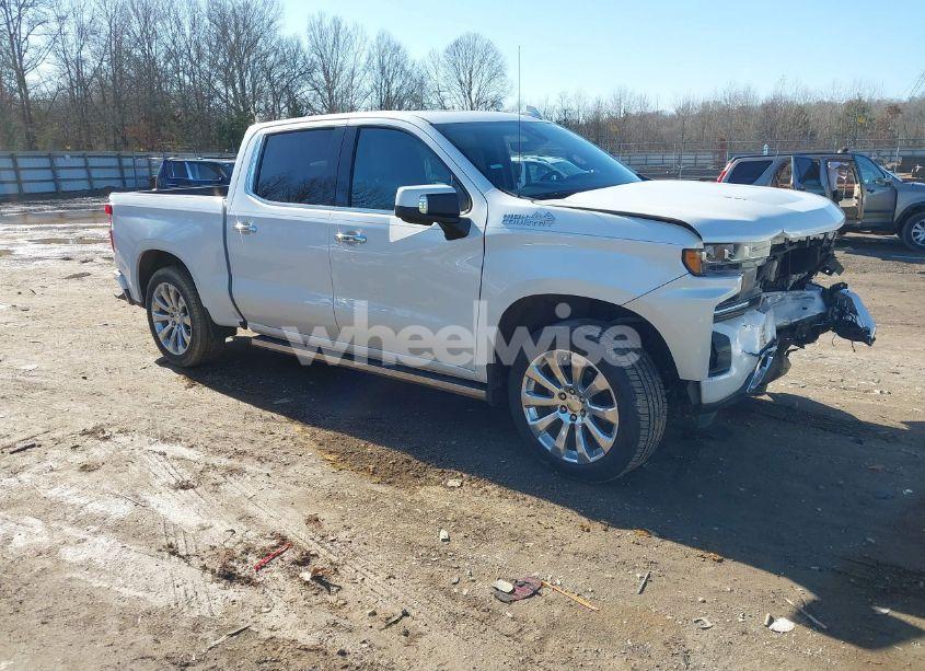 2021 Chevrolet Silverado 1500 4WD SHORT BED HIGH COUNTRY (VIN 3GCUYHEL6MG175043) main photo